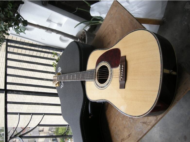 D Classic 45 Dreadnought acoustic guitar with natural Solid spruce TOP with Fishman EQ and hardcase logo