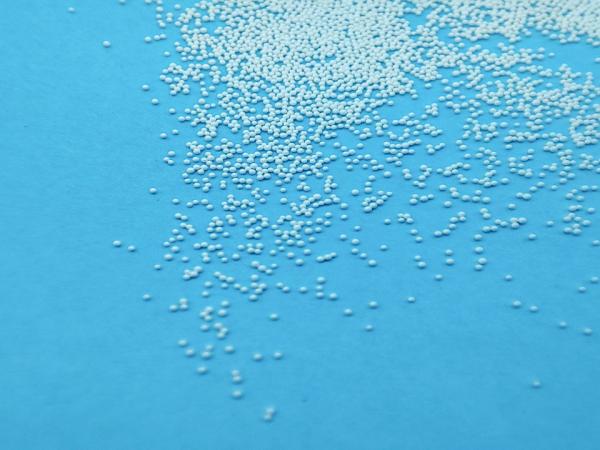 Polishing Zirconium Silicate Ball 3.86g/Cm3 B170 Low Equipment Loss For Laptop