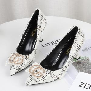China ZM033 201-1 Spring And Summer 2020 New Solid Color Metal Buckle Pointed Stiletto Sexy Single Shoes Elegant Wedding Shoes factory