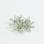 Silver Snowflake Fashion Brooch Pin Inlaid Pearl Crystal Diamond 4.5cm Size
