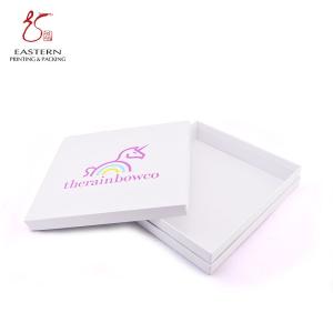 China Customized Quantity Paperboard Gift Box with Lid | Scarf Packaging factory