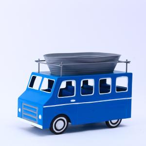China ODM Metal Garden Ornaments Car Shaped Yard Decor Decorations factory