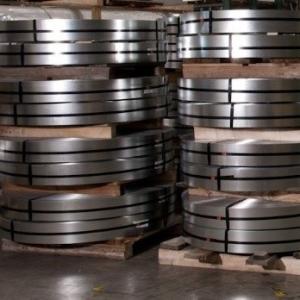 China 316l Stainless Steel Coils 1/8&quot; Stainless Steel Dividing Strip 301 316 factory