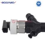 whole sale price high quality fuel injector 23670-30050 Common Rail Injector