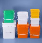 Series 2 Plastic Square Buckets white,tangerine 20L