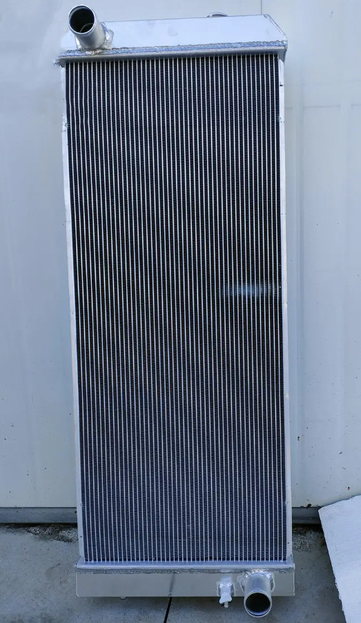 Excavator Water Tank E323D Radiator 326-3870 312-8340 360-9273 3263870 3128340 3609273 For Excavator