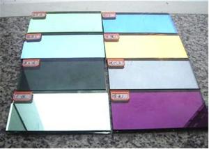China Double Coated Tinted Mirror Glass , Flat Shape Safety Mirror Sheet For Bathroom factory