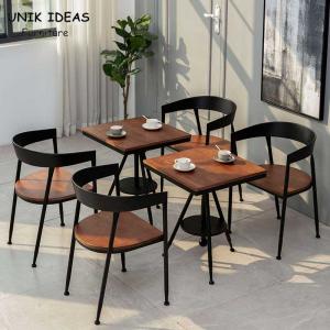China Pub Restaurant Rustic Cafe Table And Chairs 4 Piece Bistro Set Wooden Round factory