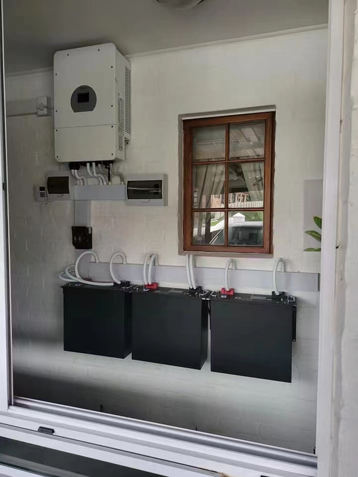 Best selling solar system storage prismatic battery 100ah 200ah lithium iron phosphate lifepo4 solar battery