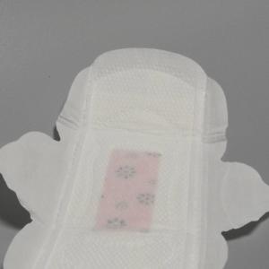 China Wingness Long Dry Surface Disposable Soft Natural Sanitary Pads factory