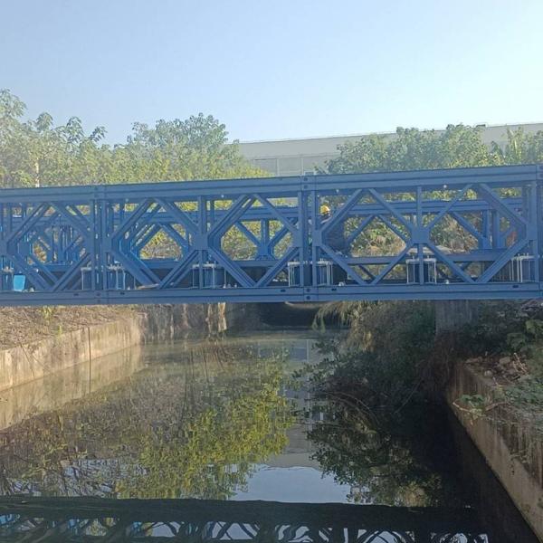 Vehicle Steel Frame Bridge Lightweight Modular Type Standard Width Is 3.7m