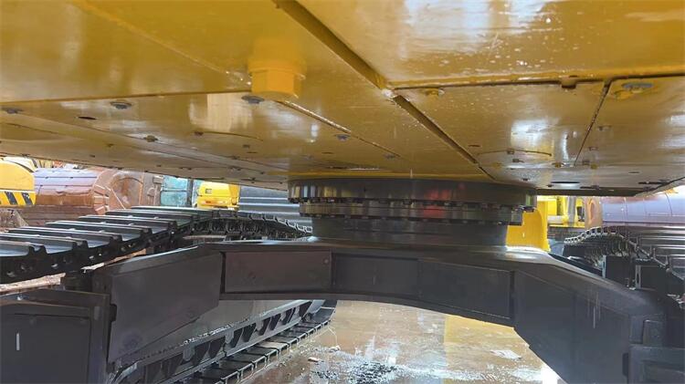 Second Hand Komatsu PC450-8 Crawler Excavator with Cummins Engine and 861 Working Hours