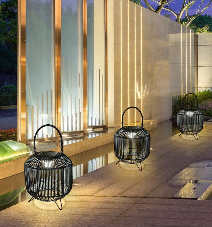 Customized Rattan Woven Solar Lights Portable 3500K IP65 Waterproof