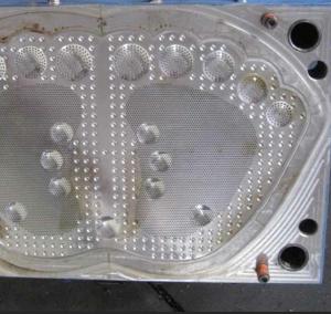 China Single Cavity Plastic Injection Mould Making For Plastic Mat Mould Iso Certified factory