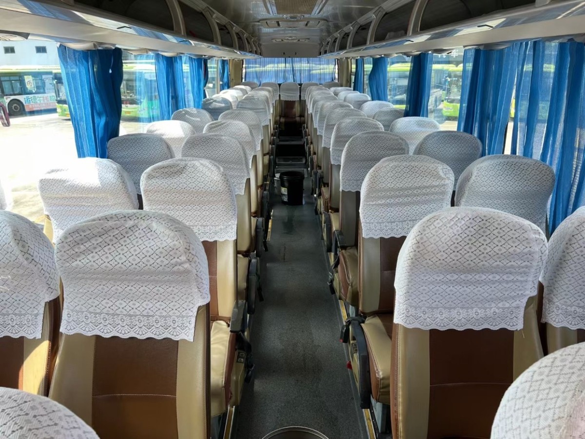 Transportation Used Passenger Yutong Commuter Bus Second Hand WP10.336E53
