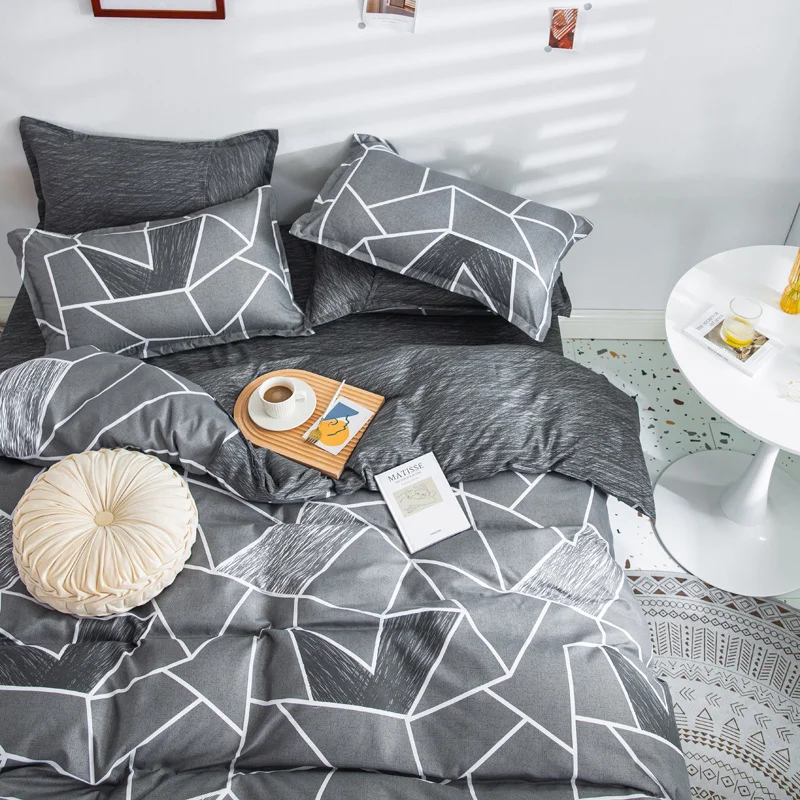 Geometric Printing Aloe Vera Cotton Four-Piece Bed Sheet Set with Reactive Printing