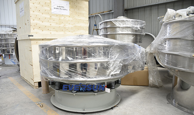 1 - 2t/h 220V Vibratory Screening Machine Dimension 1200*1000*1000mm