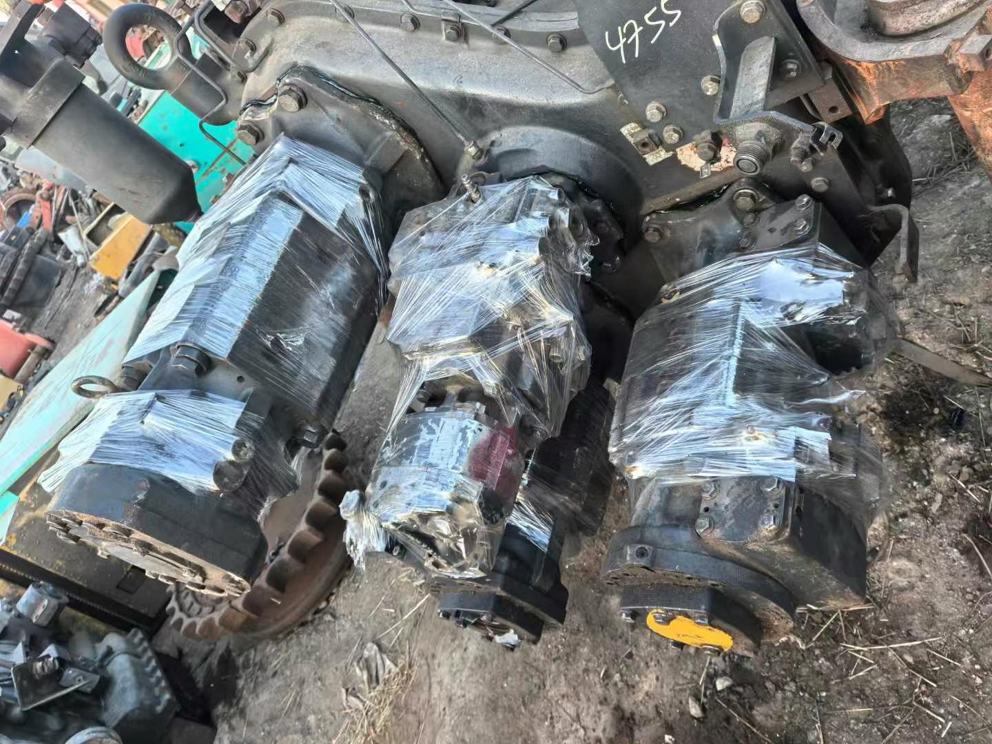Komatsu PC1250-8 Hydraulic Pump OEM Replacement For Mining Excavators High Pressure