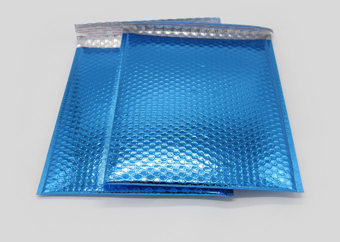 Strong Adhesive 3mil Poly Metalized Foil Bubble Mailer
