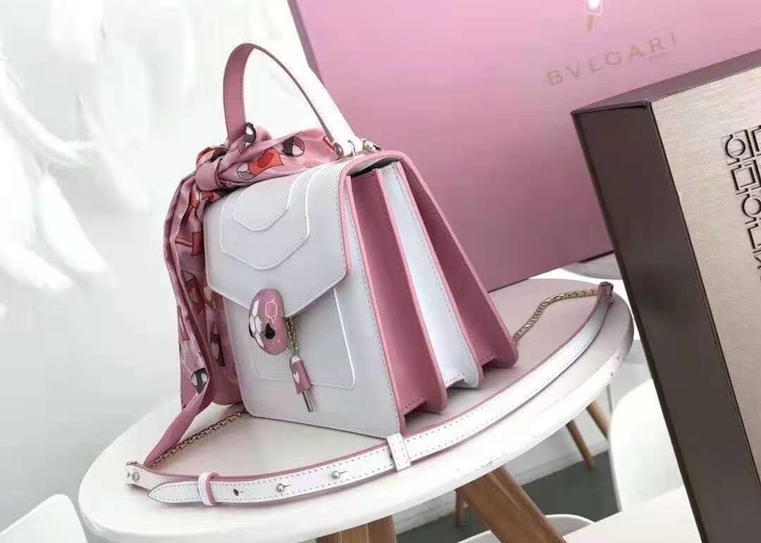 Cowhide Flip Open Ladies Waist Bag , 18cm Cross Body Chain Bag