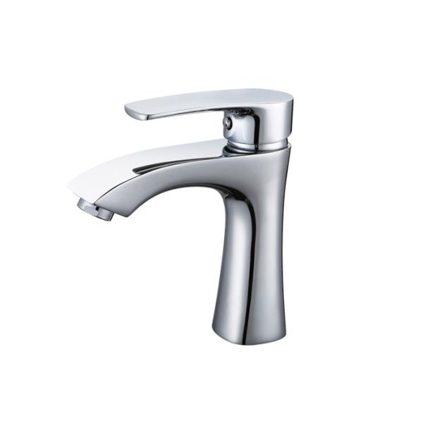 China Silver Single Handle Bathroom Faucet / Brass Bathroom Faucets Easy Installation factory