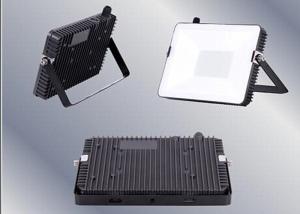 China 32pcs SMD 2835 LED AC100-240V 3years warranty 80ra Spot Flood Lights factory