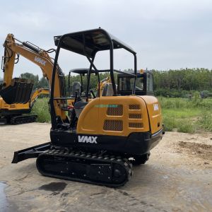 Hydraulic Small Crawler Digger 2.2t Earth Digger Machine