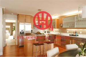 China Fashion Shaker-style Solid Wood Kitchen Cabinet with Excellent Design and Quality factory