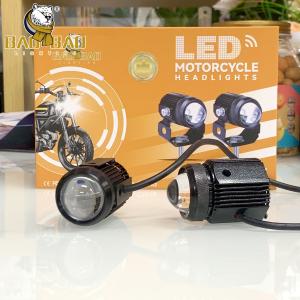 China 2pcs White Yellow Flashing 20 Watts Aluminum Mini Driving Light Universal LED Front Fog Light for Bike Motorcycle Spare Parts factory