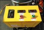 Yamaha Engine Driveway Sealing Machine , Asphalt Sealer Machine CE Certification