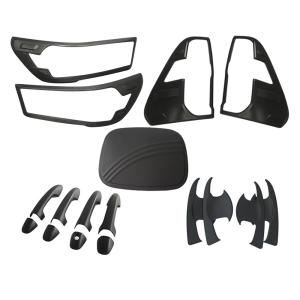 China ABS Car Body Kit For Toyota Hilux 2021 Easy Installation factory