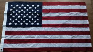 China American Flag 3x5ft Outdoor 100% Solar Max Nylon US Flags With Embroidered Stars Sewn Stripes factory