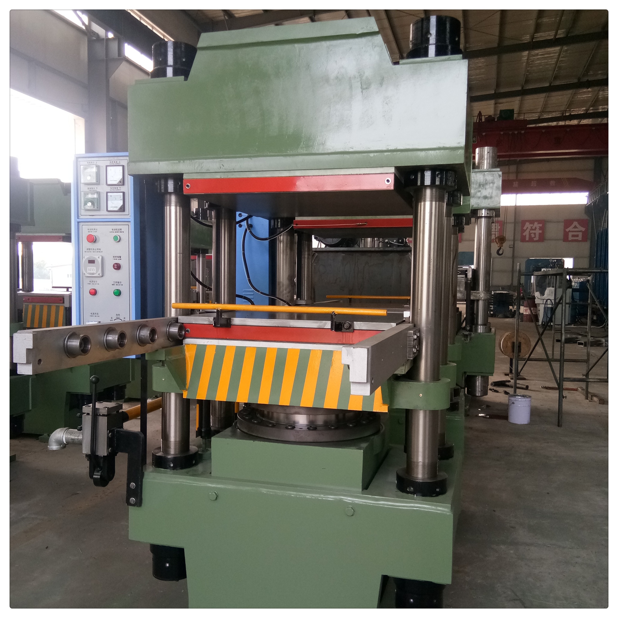 Easy to Operate Automatic Rubber Vulcanizing Press Machine for Streamlined Production