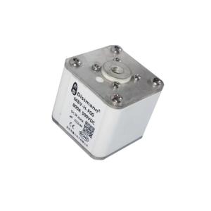 China Square MEV Ceramic Automotive Fuses 500volt European PV White Colour factory
