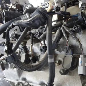 China 5.7L Used Japanese Engines Used Toyota Engines For Land Cruiser factory