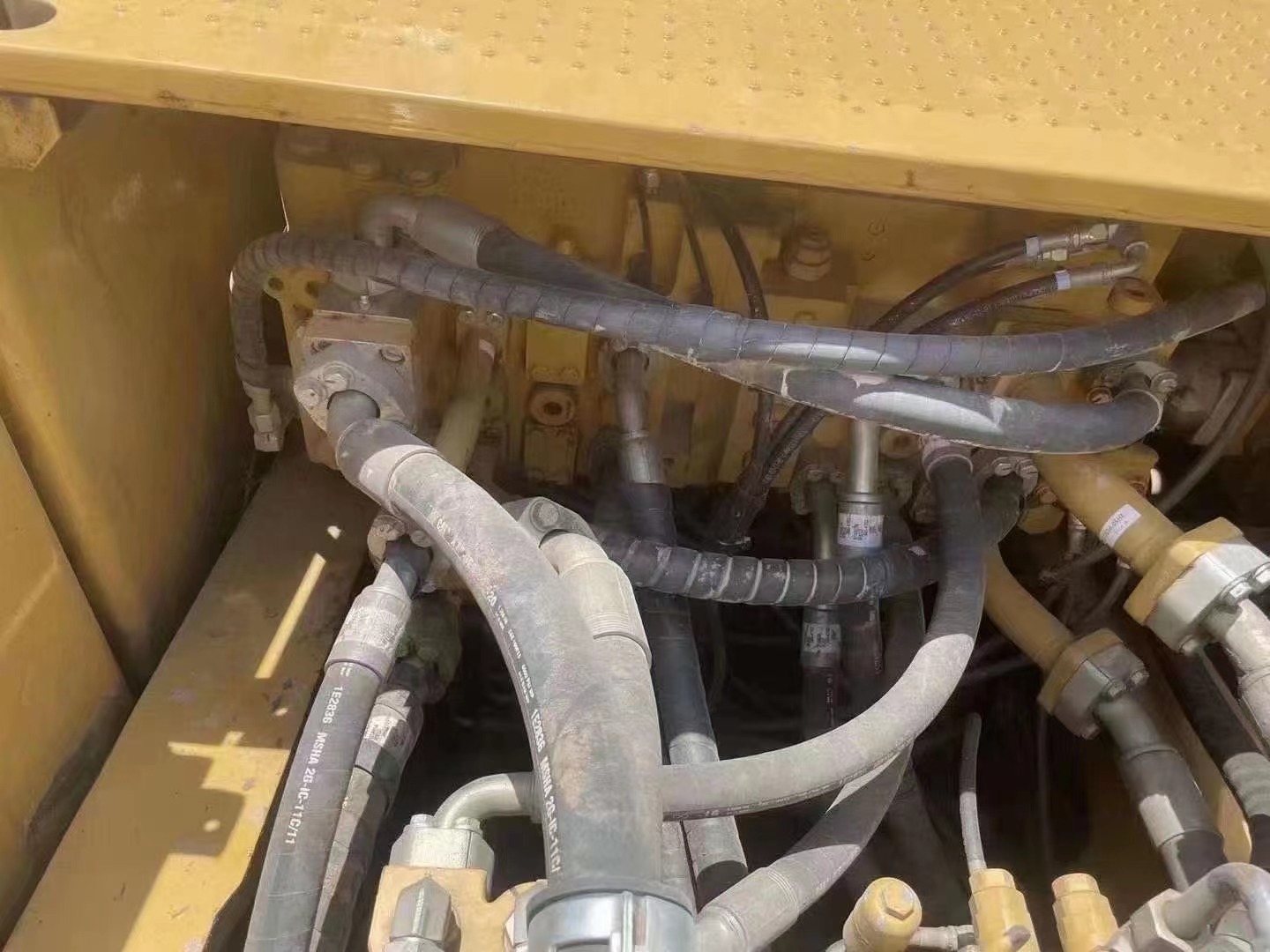 Used CAT349 Crawler Excavator from Japan 3.11m3 Bucket Capacity Good Working Condition