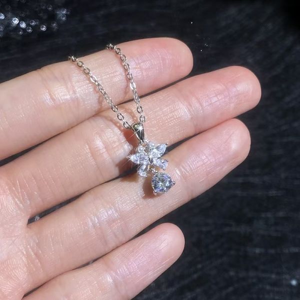 14K Gold Polished Finish 18K S925 Silver Jewelry 925 Purity Silver Stylish Sophisticated Designs Suitable Various Styles