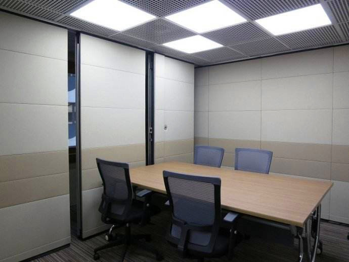 Movable Wooden Soundproof Sliding Folding Partition Walls For Banquet Hall
