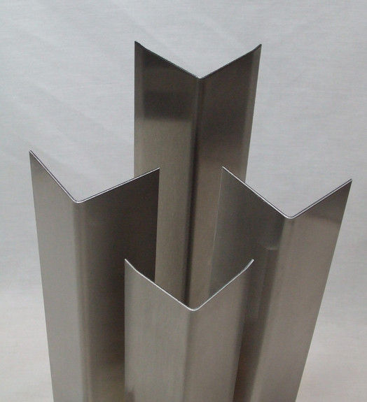 Anodized Construction Aluminum Profile Aluminum Extrusion Corner T4 / T5 / T6 / T66
