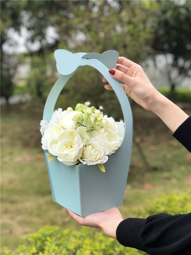 Fresh Rose Packaging Made Easy Custom Foldable Hanging Florist Bouquet Box with Handle