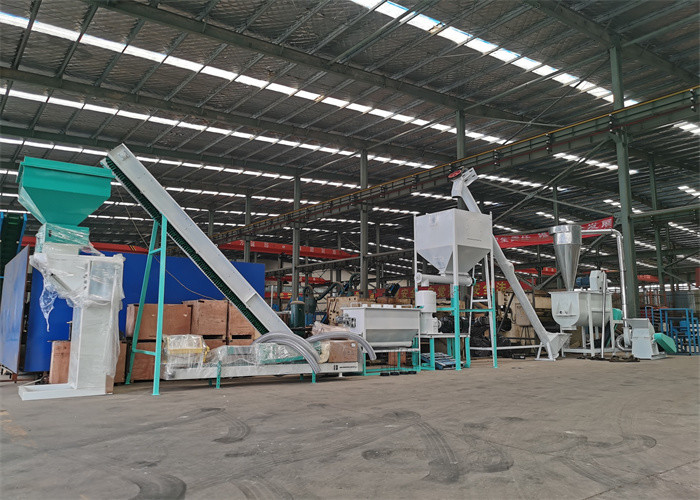 1 year warranty 200-500kg/h feed pellet mill/farm use pelletizer/ chicken feed pellet machine for poultry feed