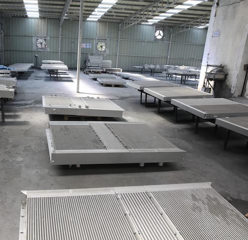 Aluminum air to air heat exchanger for compressed air aftercooler industry