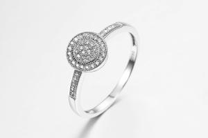 China 925 Sterling Silver CZ Cubic Zircon Rings Wedding Rings For Women factory