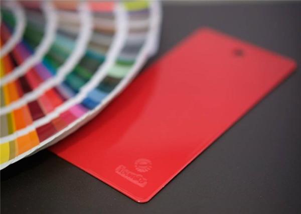 Red Glossy Epoxy Polyester Powder Coating , Flat Smooth Heat Resistant Powder