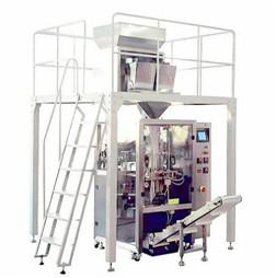 China LLQ-X520 full automatic vertical bag packaging machine/Peanut packing machine factory