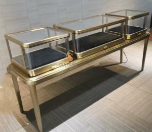 China Lockable Jewelry Store Showcases 2 Doors 1 Shelf Electrical Or Regular Lock factory