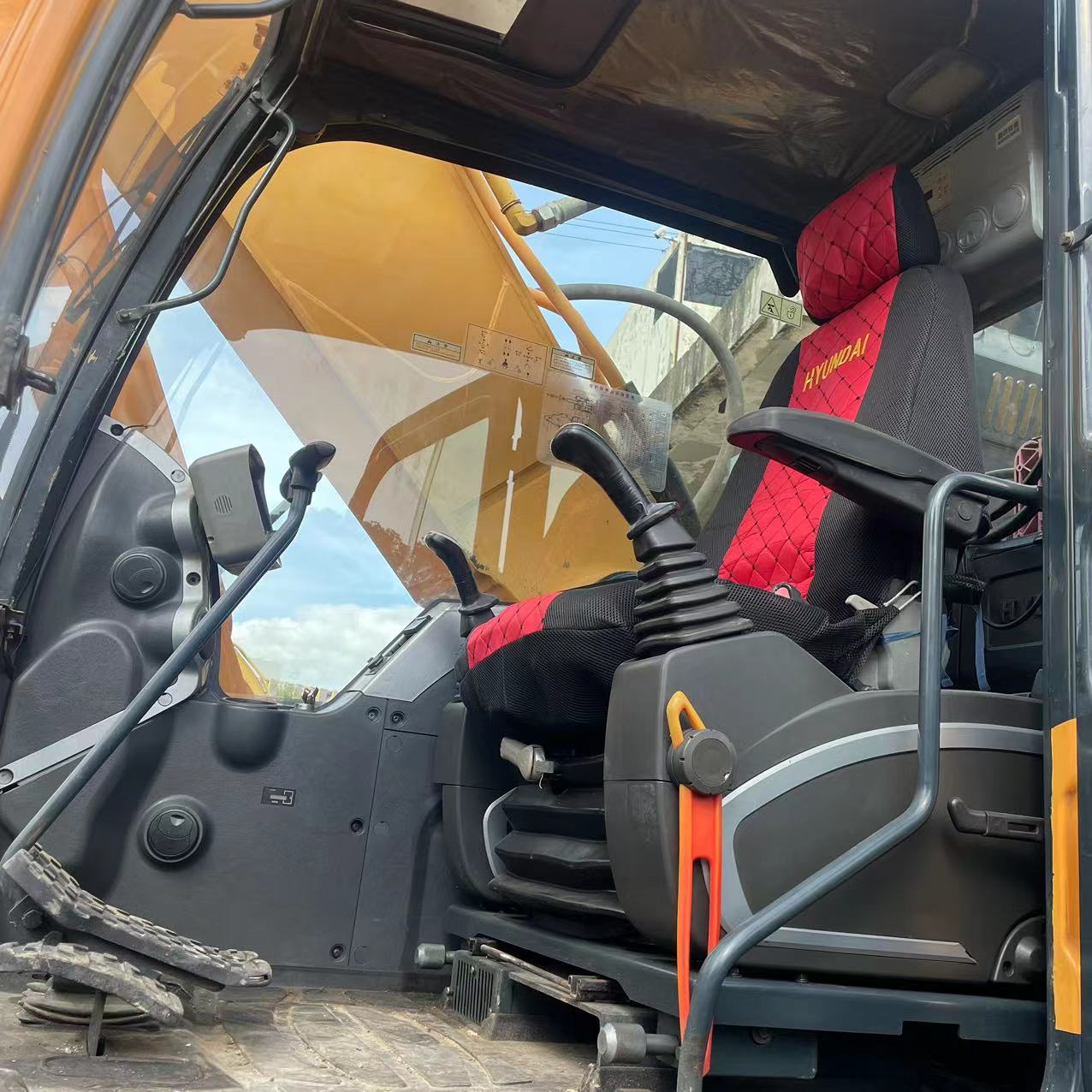 Original Used hyundai 305 330 335 305-9 305-9s 305-9t hyundai305 excavator low price for sale
