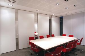 China Sliding Home Fabric Office Accordion Partition Walls Movable Demountable factory