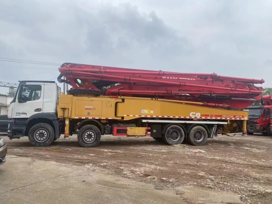 20 Years Sy Concrete Pump Truck 56 Meters Installed in a Mercedes Truck