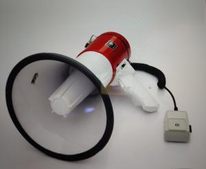 China 300M Handheld Megaphone With Recorder Hand Held Loud Hailer Battery Operated factory